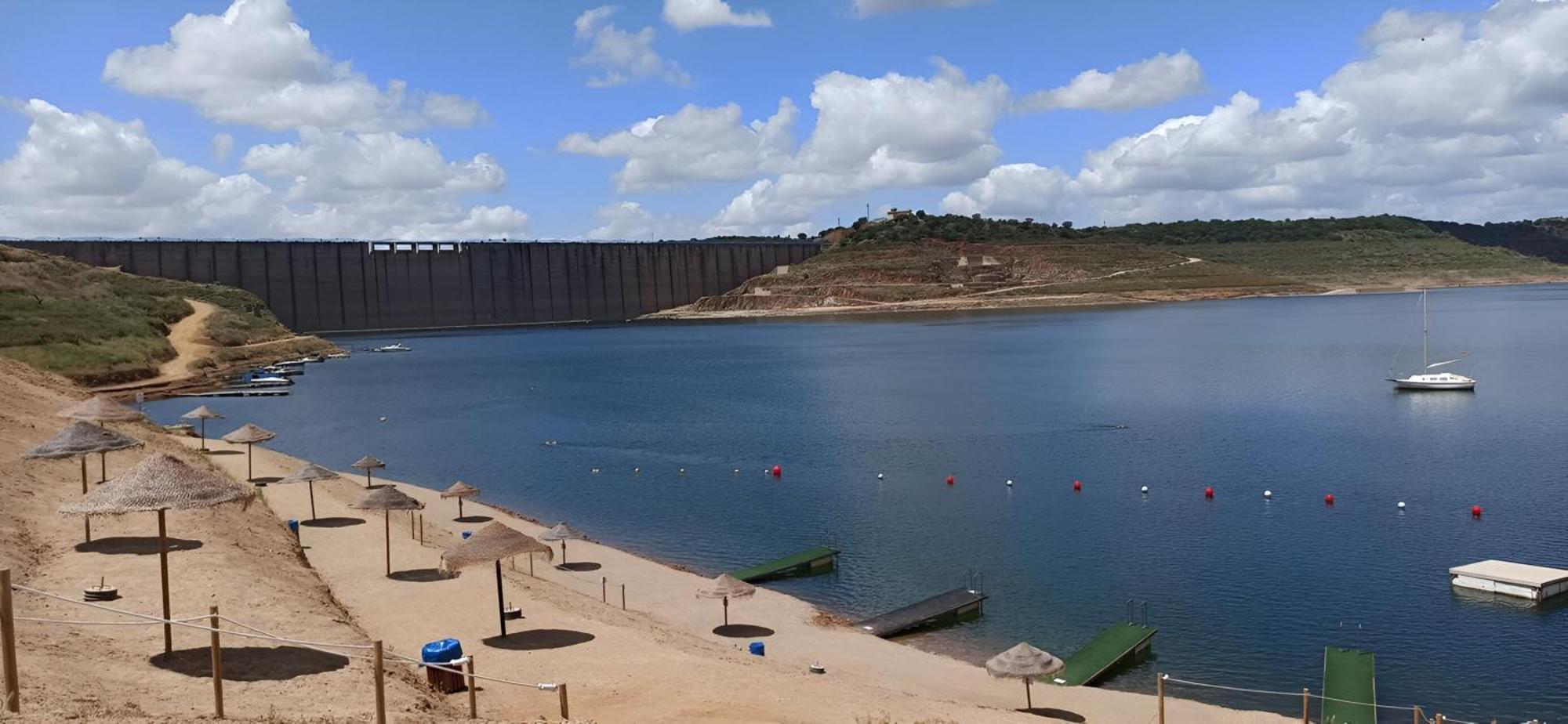 Famorcas Centro A Y B Almodóvar del Río Eksteriør billede